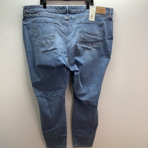 Signature by Levi Strauss Size 39X30 Light Blue Skinny Jeans. New With Tags. - Picture 7 of 9